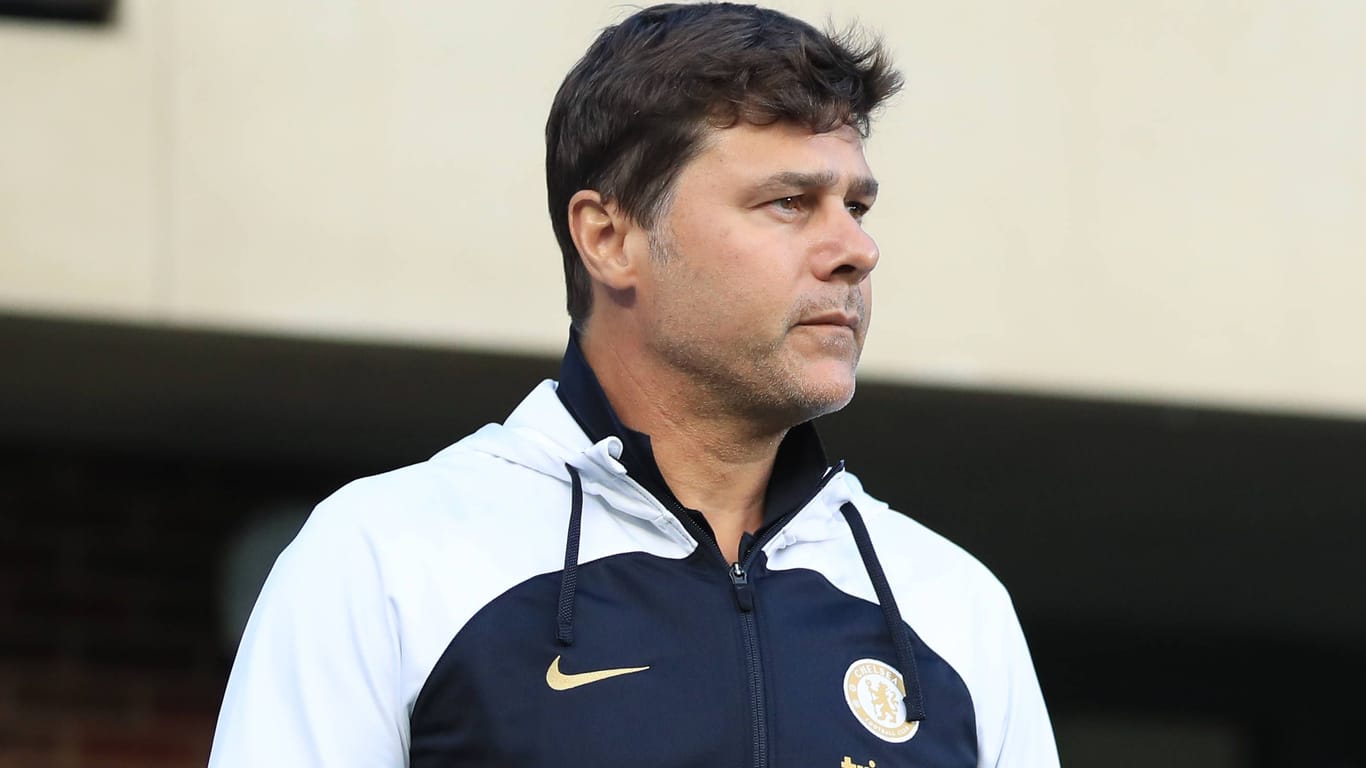 Verzagter Blick bei Maurico Pochettino: Der Argentinier ist seit dieser Saison Trainer des FC Chelsea.