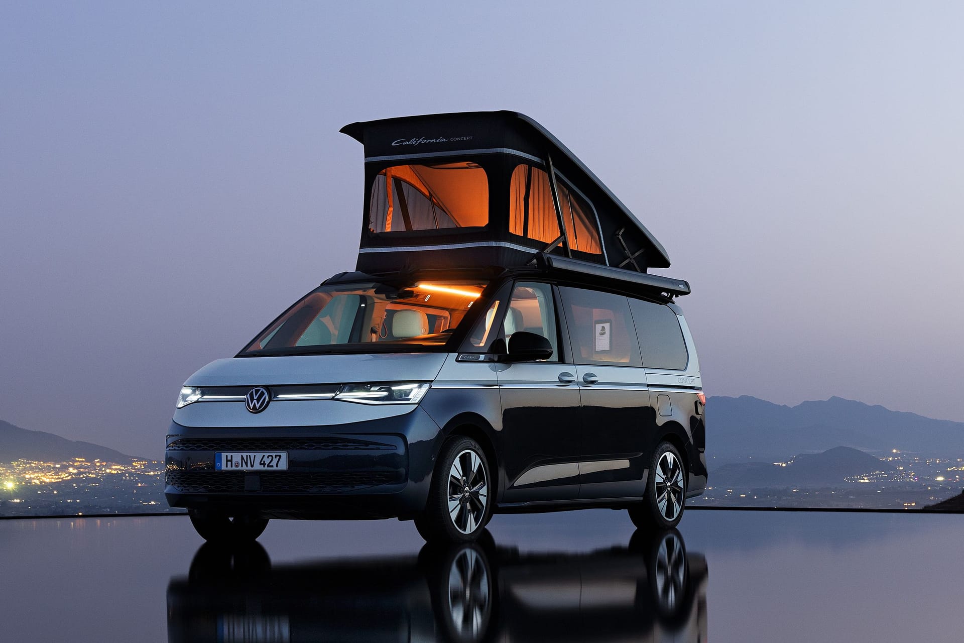 Noch eine Studie, aber höchstwahrscheinlich sehr seriennah: Das VW California Concept aus Basis eines T7 Multivan.