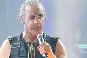 Till Lindemann: Gegen den Rammstein-Frontmann wird ermittelt.