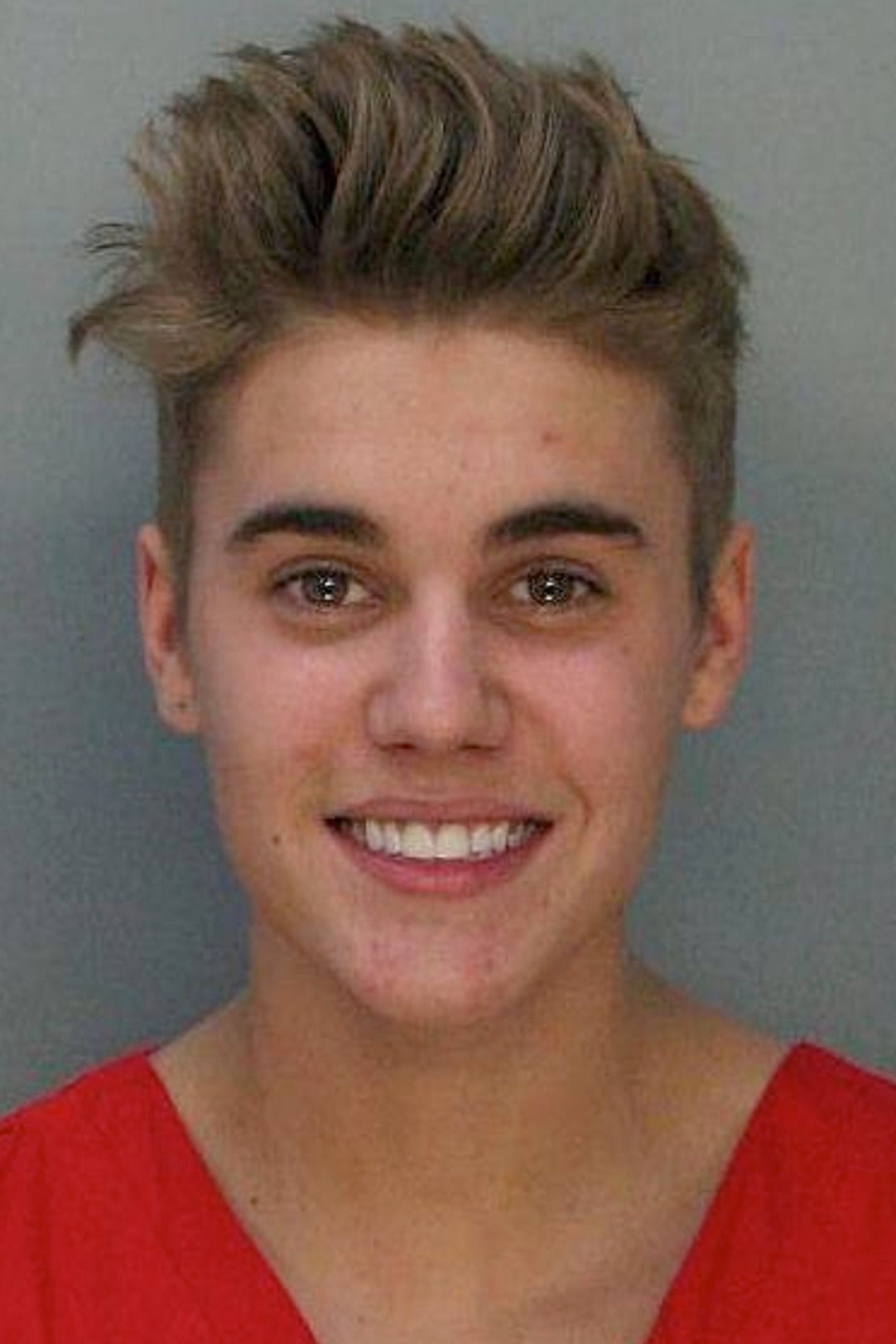 Justin Bieber im Januar 2014 wegen eines betrunkenen illegalen Autorennens