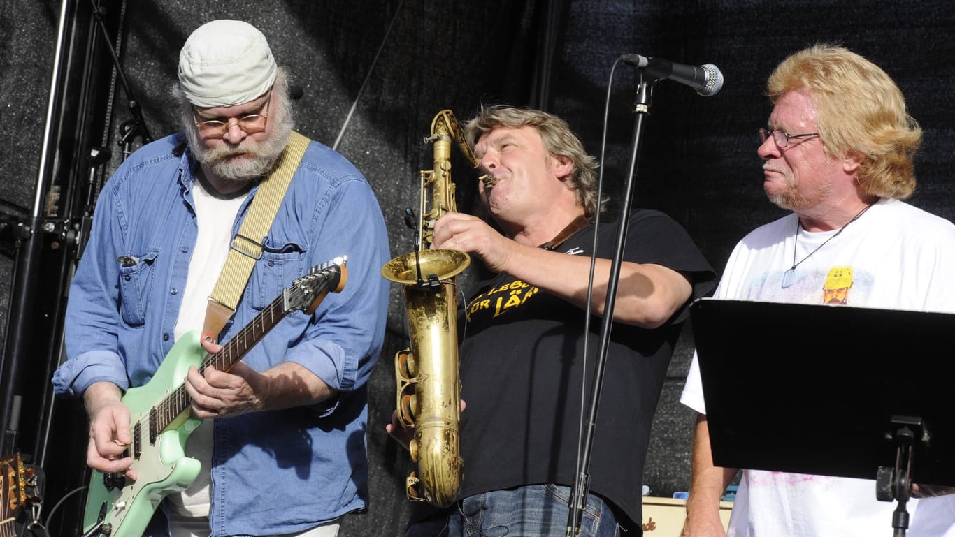 Die Band Rodgau Monotones mit Gitarrist Raimund Salg (links): Er ist im Alter von 69 Jahren gestorben.