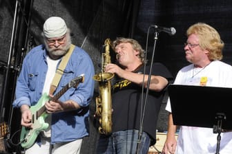 Die Band Rodgau Monotones mit Gitarrist Raimund Salg (links): Er ist im Alter von 69 Jahren gestorben.