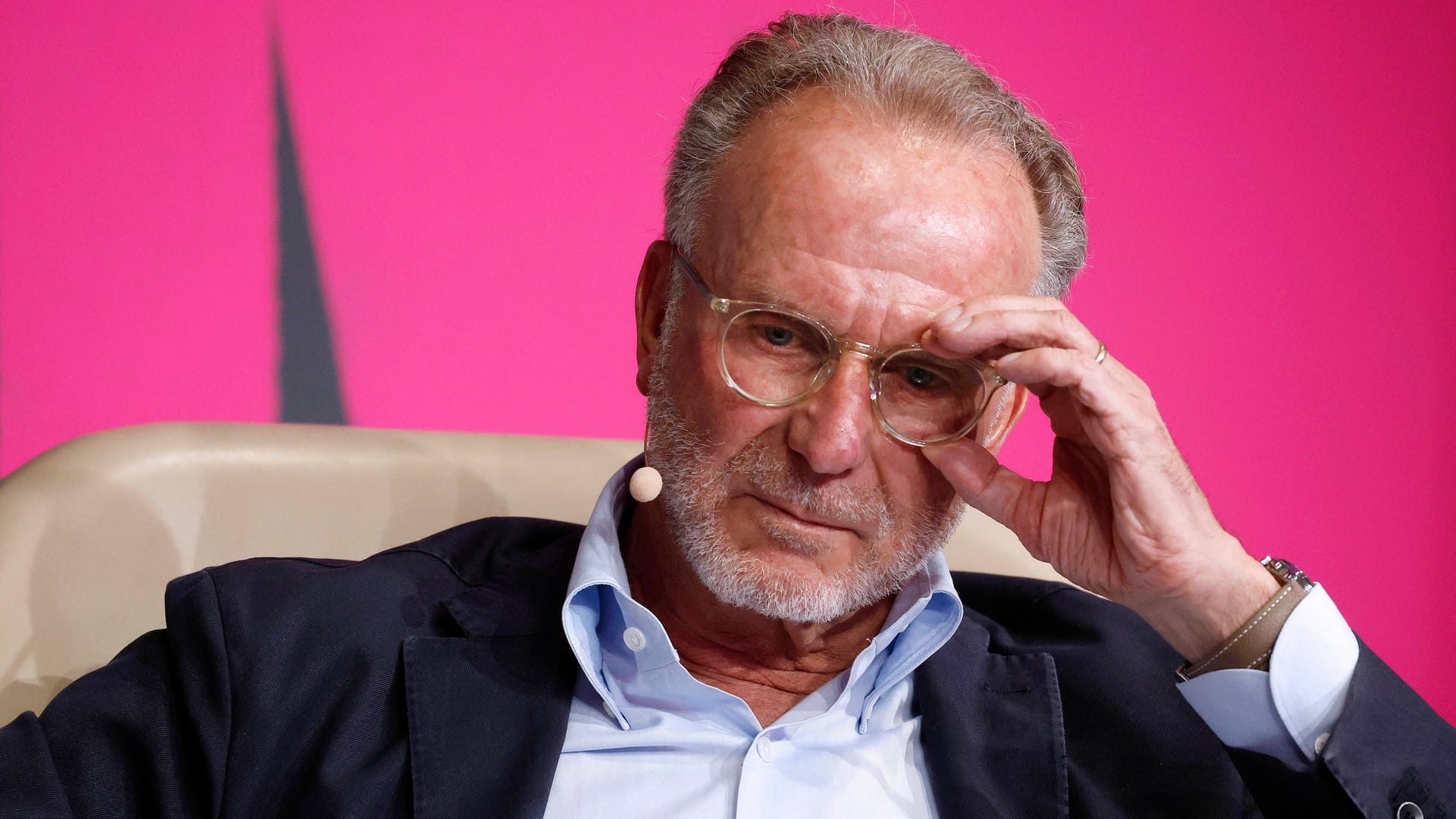 Karl-Heinz Rummenigge: Der langjährige Vorstandschef des FC Bayern sieht sich scharfer Kritik ausgesetzt.