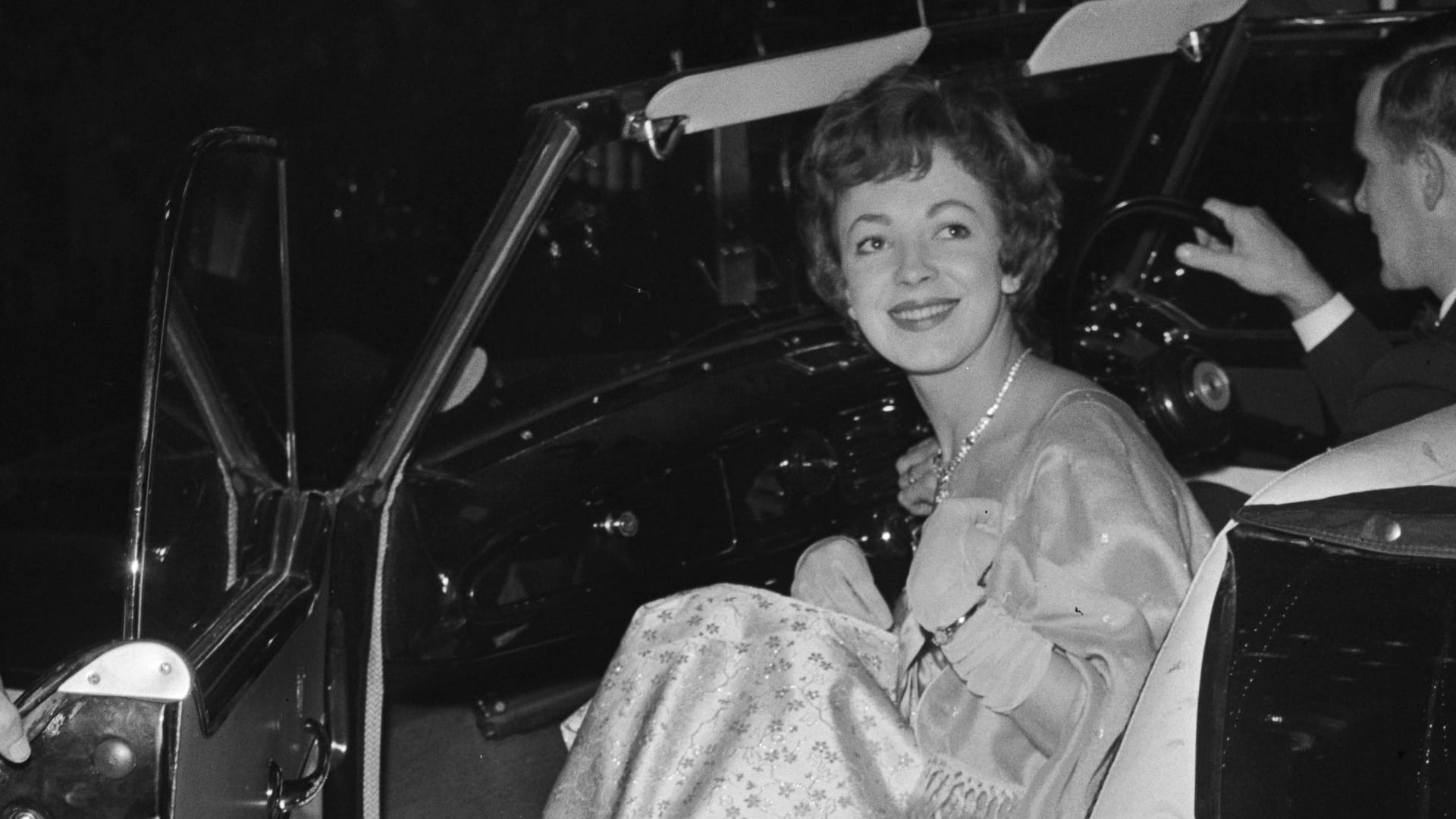 Patricia Bredin: Die Sängerin bei der Filmpremiere von "The Inn of the Sixth Happiness" 1958 in London.