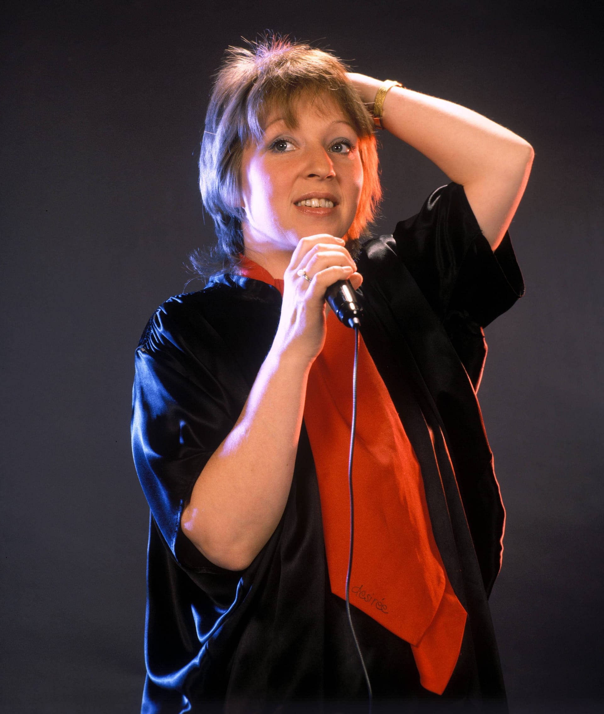 Angelika Mann auf einer Bühne im Jahr 1985.