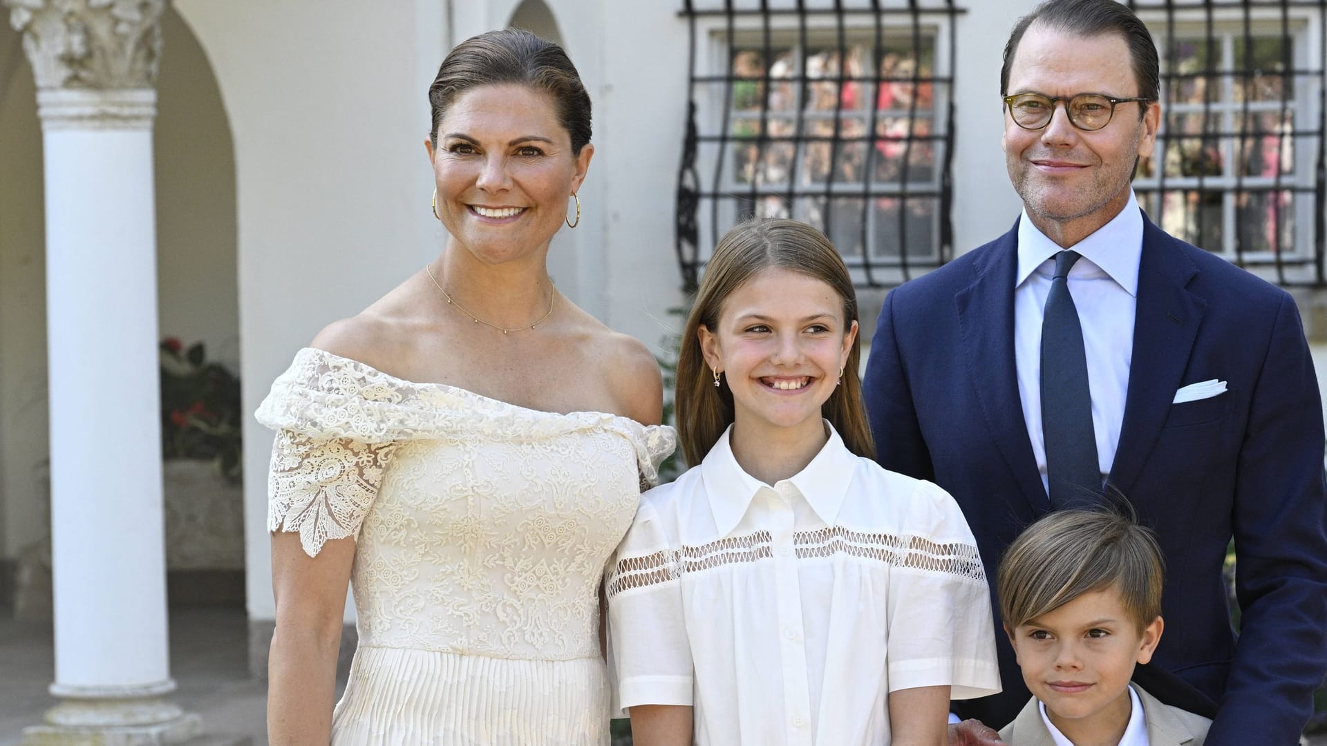 Prinzessin Estelle und Prinz Oscar: Die Geschwister sind die Kinder von Victoria und Daniel von Schweden.