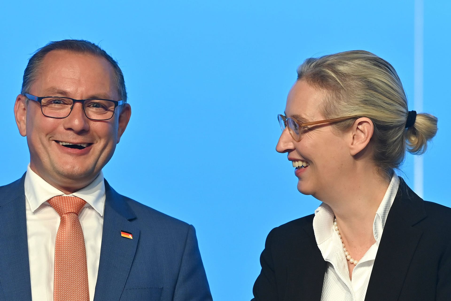 Tino Chrupalla, Alice Weidel: Die AfD-Chefs haben mit Blick auf die Umfragewerte im Osten Grund zur Freude.