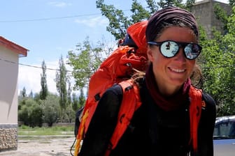 Kristin Harila auf dem Weg zum K2: Sie wehrte sich gegen Vorwürfe, dass einem schwer verletzten Träger nicht geholfen wurde.