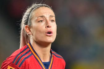 Alexia Putellas: Die spanische Star-Spielerin wird im WM-Finale vorerst nur zuschauen.