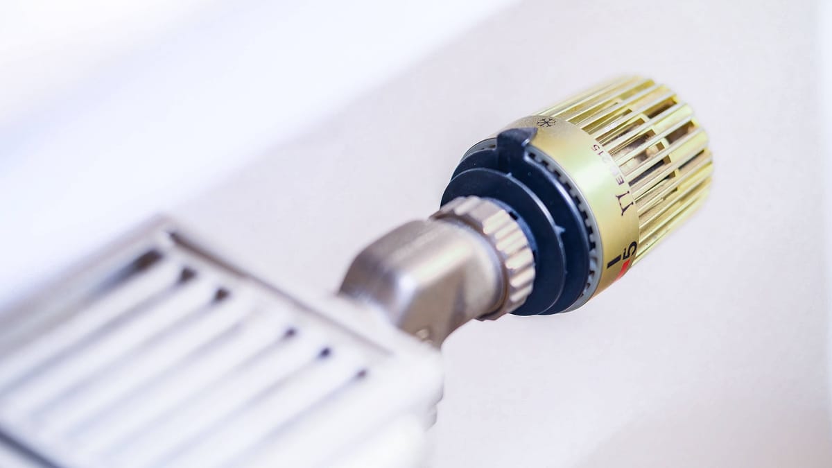 Luft In Der Heizung Trotz Automatischer Entlüftung Gluckernde Heizung trotz Entlüften: Warnzeichen erkennen & Ursachen beheben