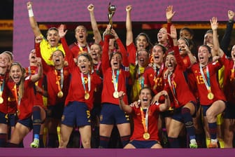 Spanien jubelt: Gegen England krönten sie sich zum Weltmeister.