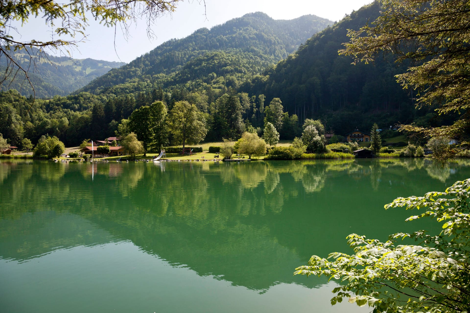 Der Wössener See im bayerischen Chiemgau