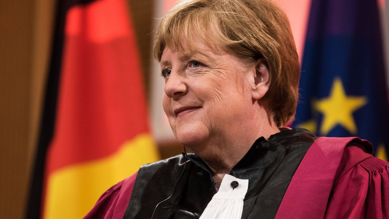 Angela Merkel: Sie war von 2005 bis 2021 Bundeskanzlerin.
