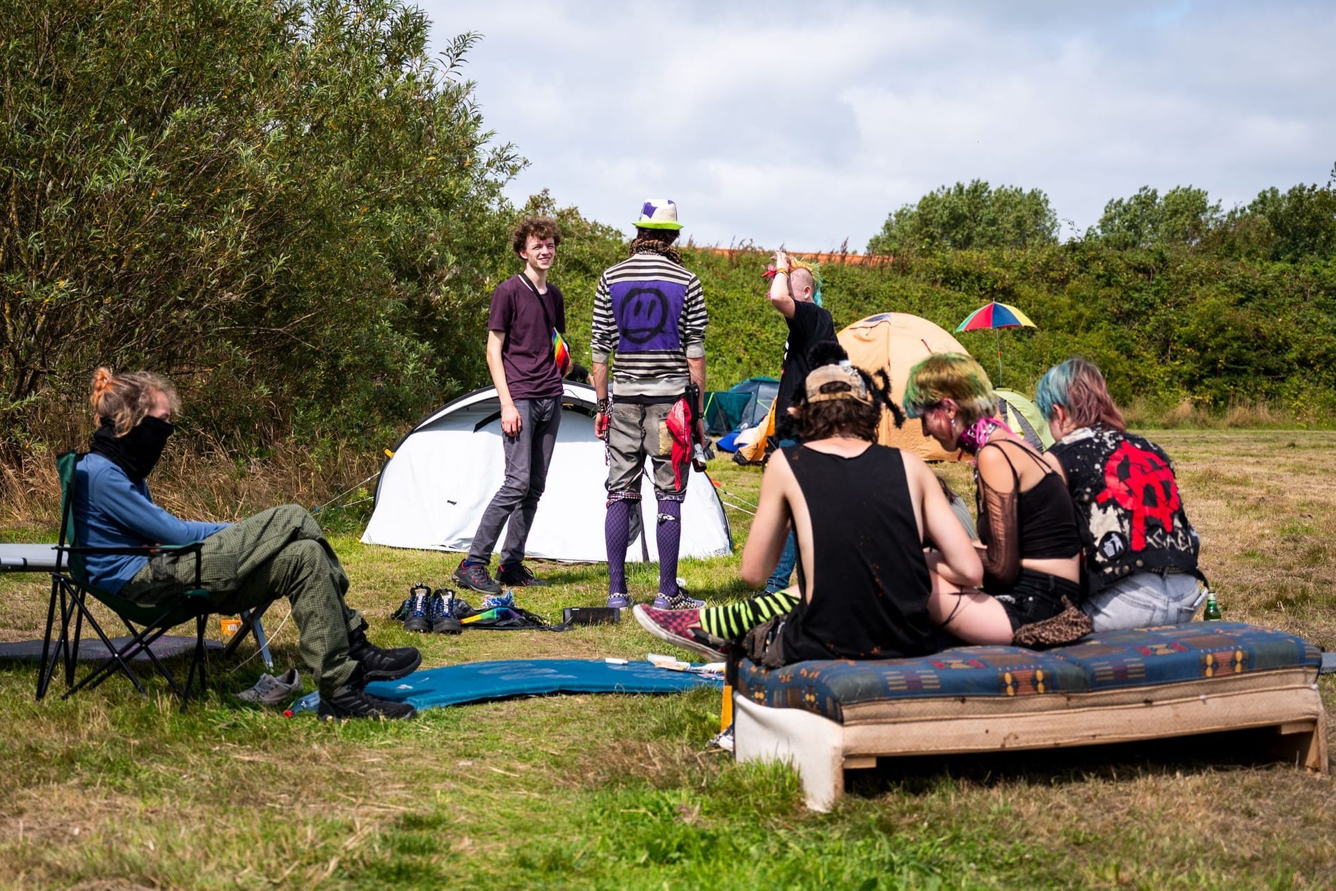 Punk-Protestcamp auf Sylt beginnt