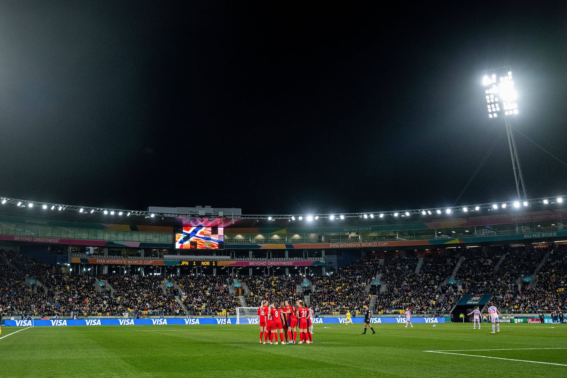 Die Frauen-Fußball-WM findet aktuell in Australien und Neuseeland statt (Symbolbild): Zwei iranische Journalisten wollen wohl Asyl beantragen.