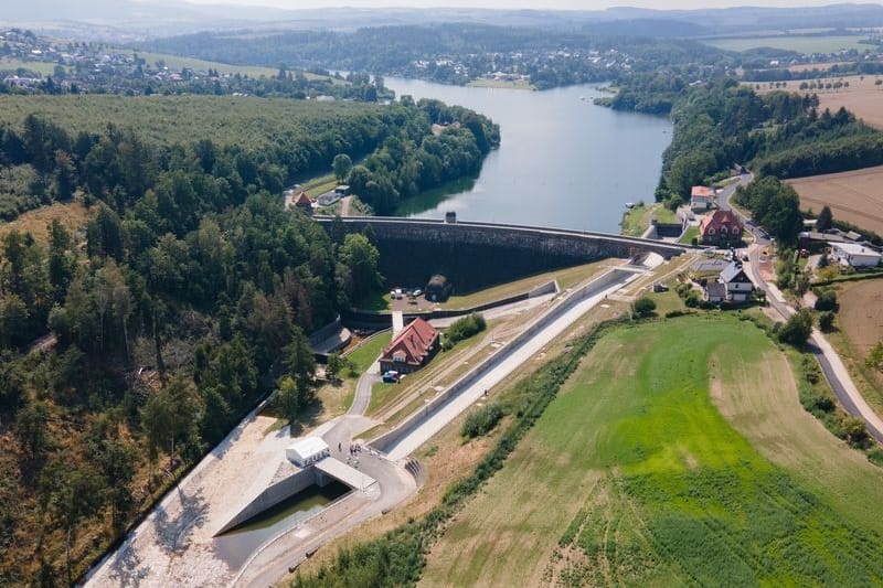 Die 110 Jahre alte Talsperre Malter ist nach umfangreicher Sanierung für den Hochwasserschutz wieder fit.