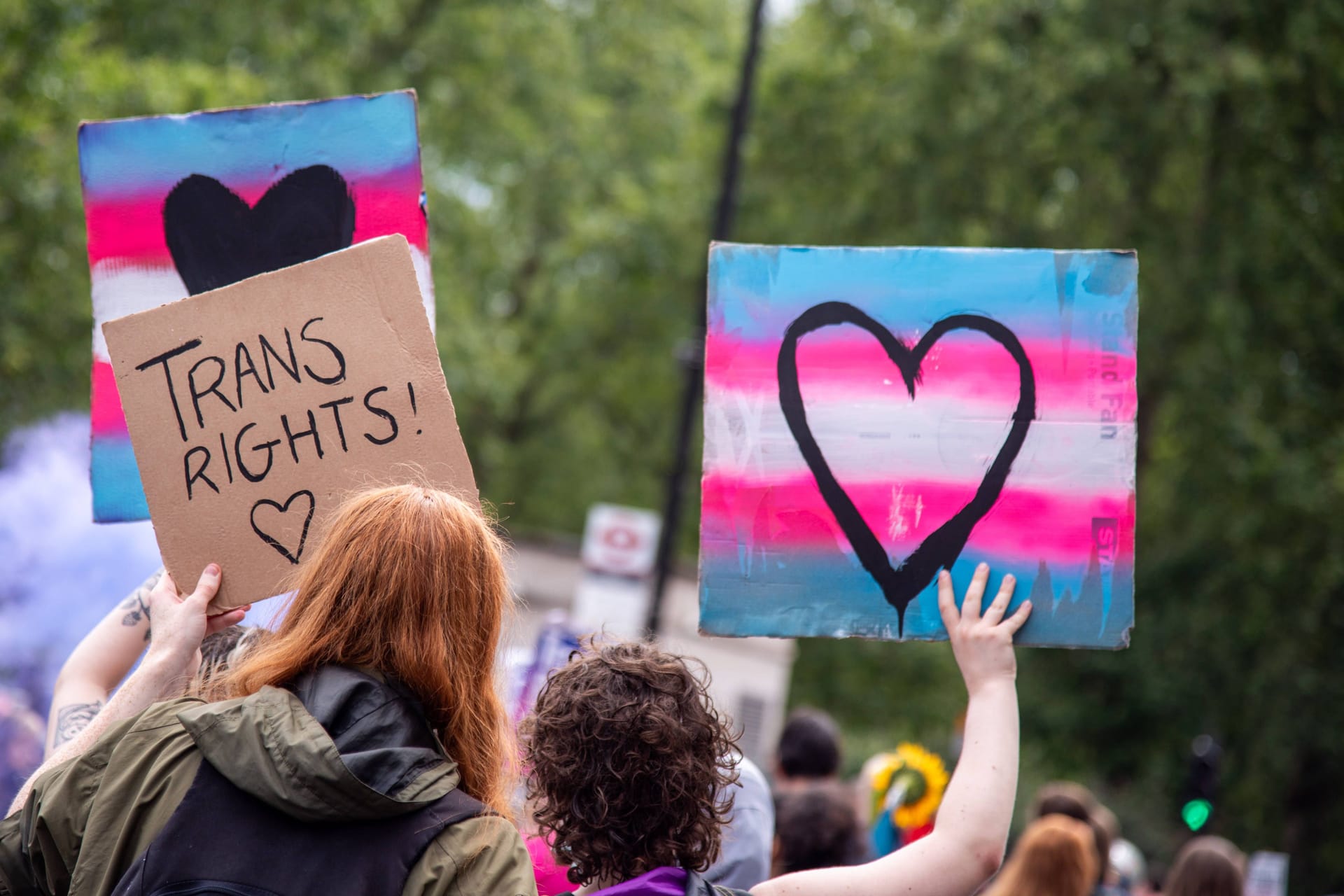 Demonstration für die Recht von trans Personen (Symbolbild): Die Bundesregierung hat das Selbstbestimmungsgesetz beschlossen.