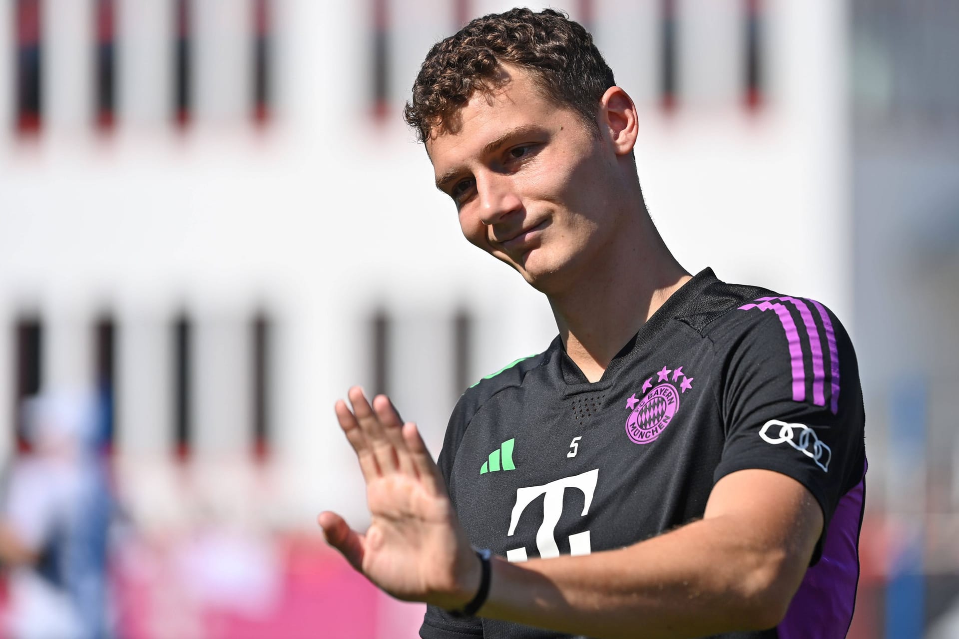 Benjamin Pavard: Der Franzose wird künftig in Italien seine Brötchen verdienen.