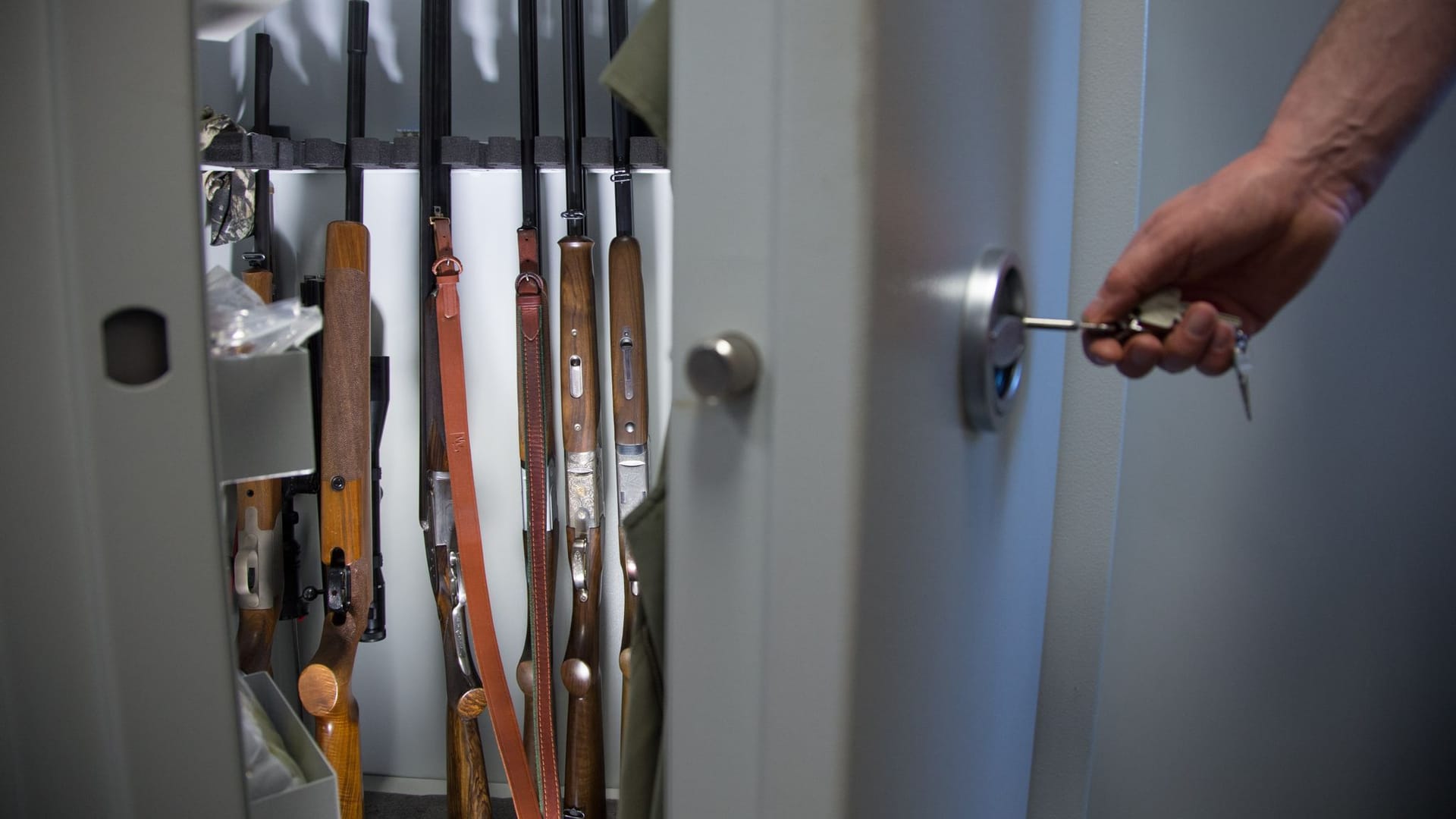 Waffenschrank mit Langwaffen