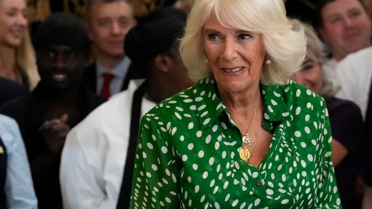 Königin Camilla: Für zwei Termine unterbrach sie ihren Urlaub. Königin Camilla: Für zwei Termine unterbrach sie ihren Urlaub.