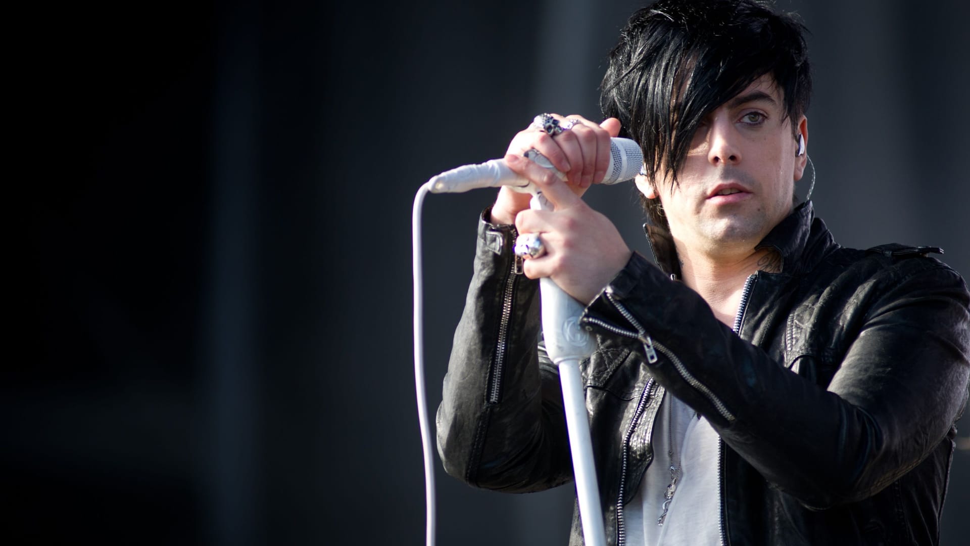 Ian Watkins bei einem Konzert 2011: Der Sänger ist ein pädophiler Straftäter.