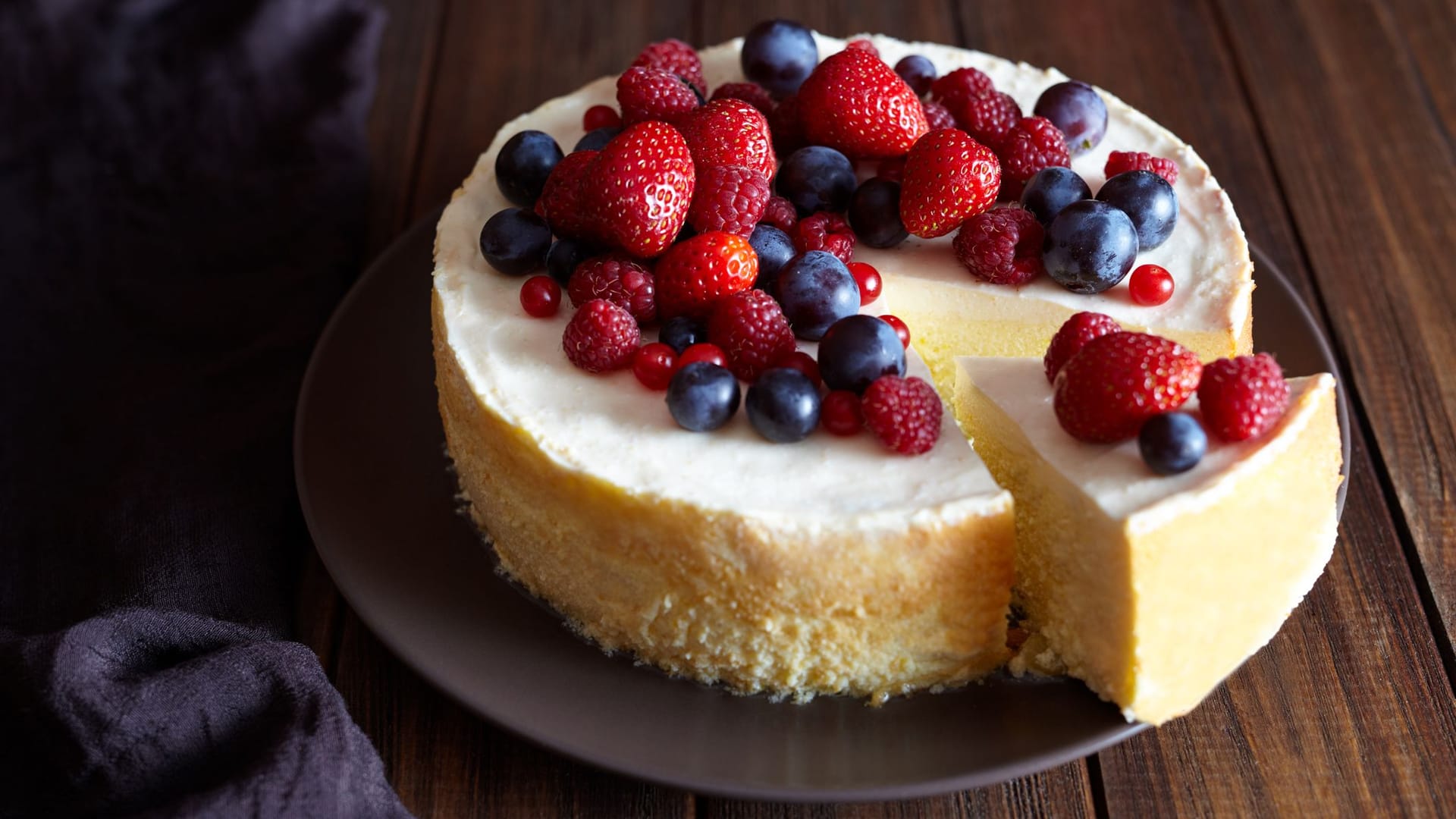 Ein fruchtiges Dessert, das auch an heißen Tag schmeckt.