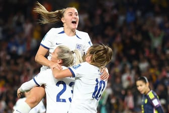 England: Die Spielerinnen sind eine Runde weiter.