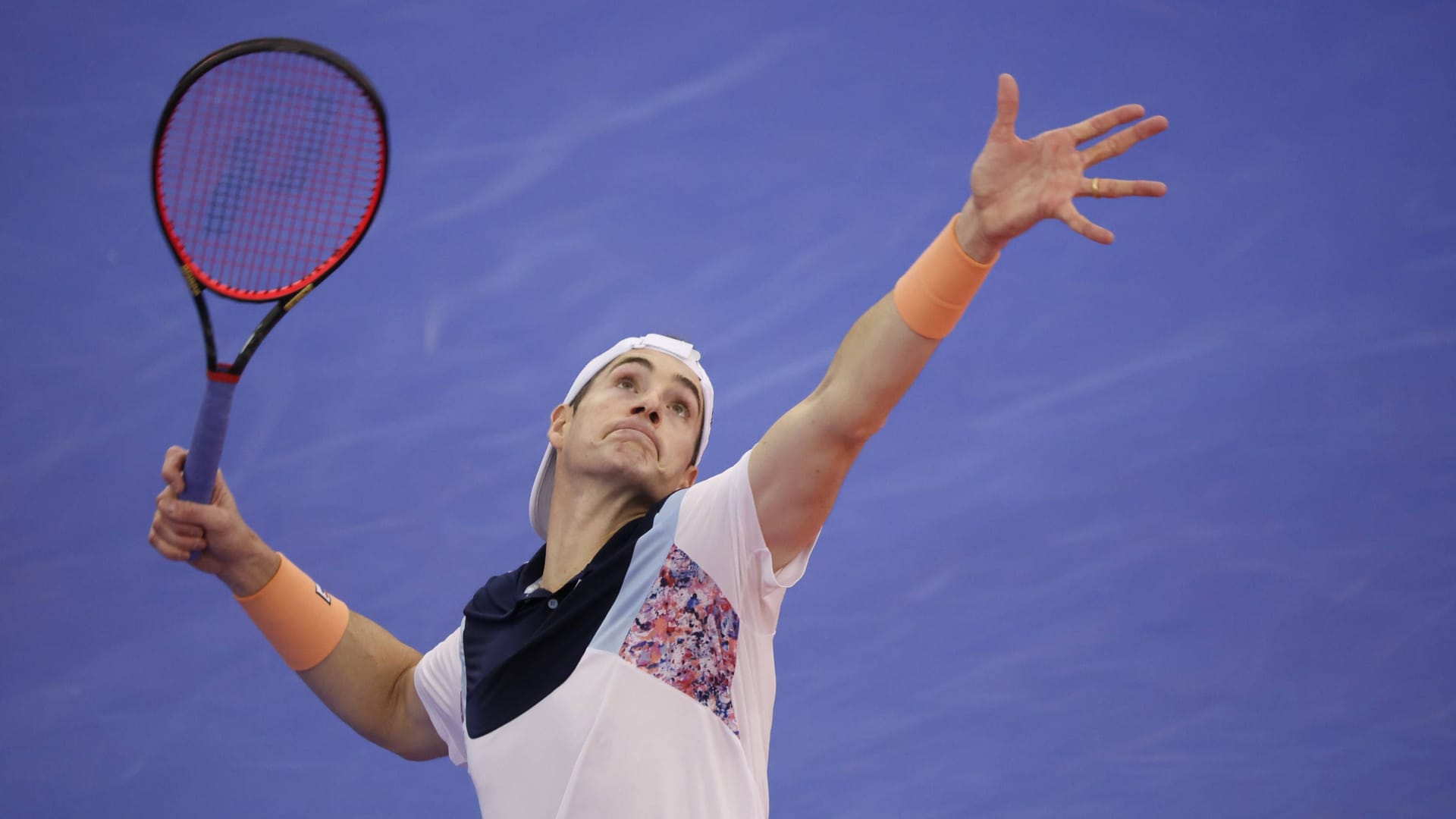 John Isner: Der US-Amerikaner ist bekannt für seine harten Aufschläge.