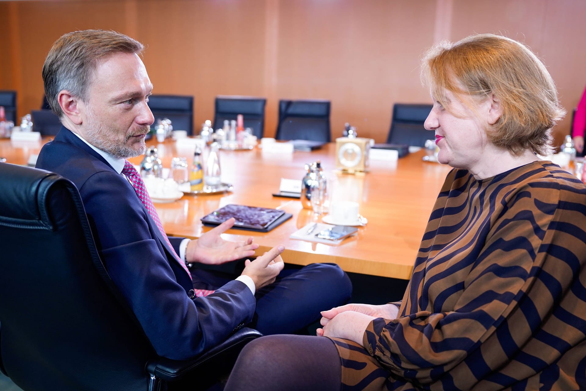 Finanzminister Lindner, Familienministerin Paus: "Sie mauert sich ein"