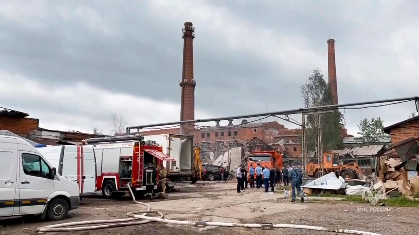 Ein Foto, das das betroffene Fabrikgelände zeigen soll: Das ansässige Unternehmen hat laut einem Investigativreport an einem wichtigen Waffenauftrag für den Kreml gearbeitet.