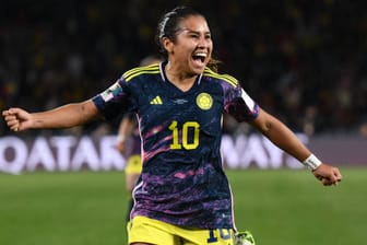 Leicy Santos: Kolumbiens Nummer 10 erzielte ein Traumtor für ihr Team.