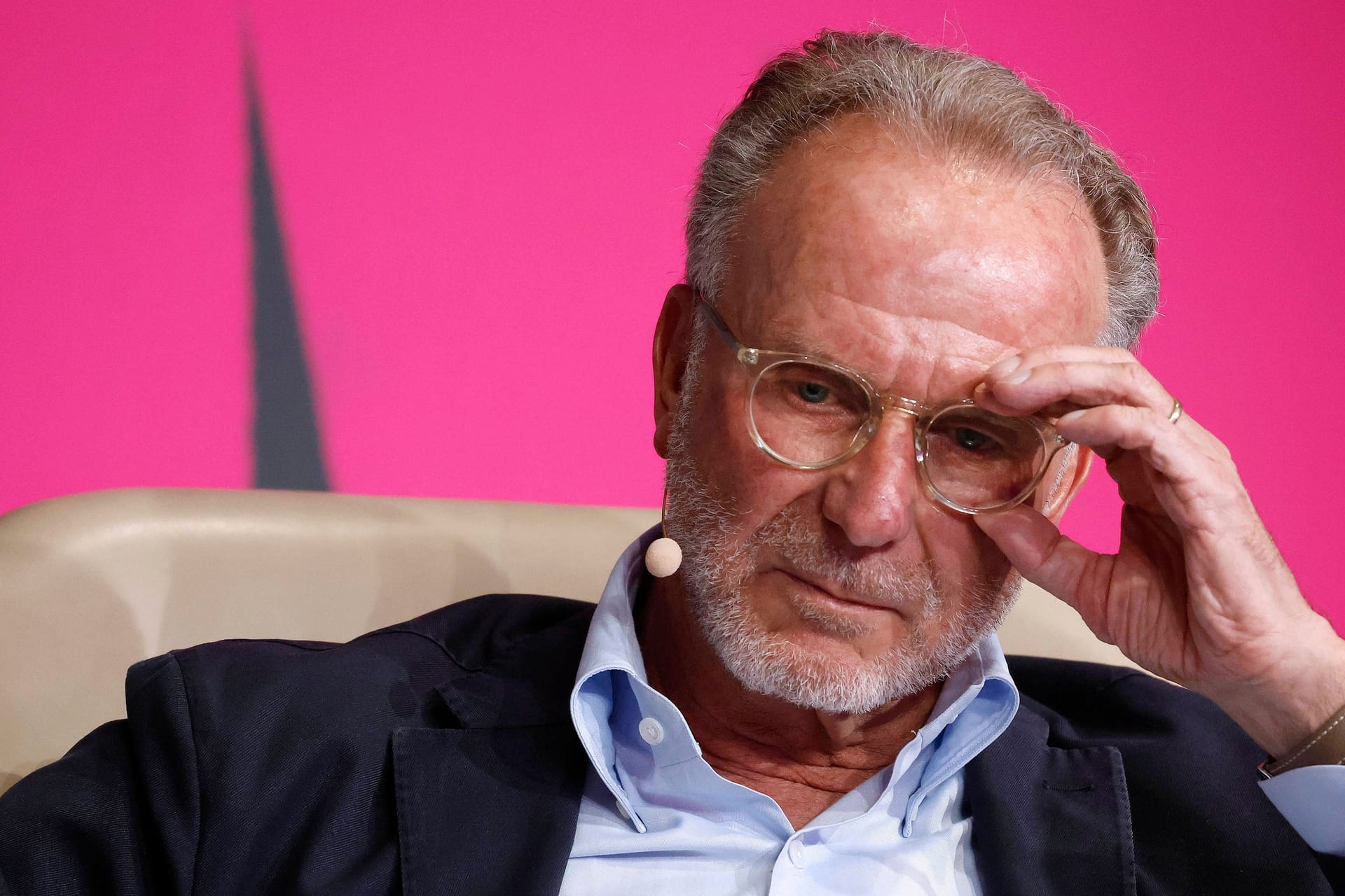 Karl-Heinz Rummenigge: Der Funktionär steht hinter dem Kuss-Eklat.