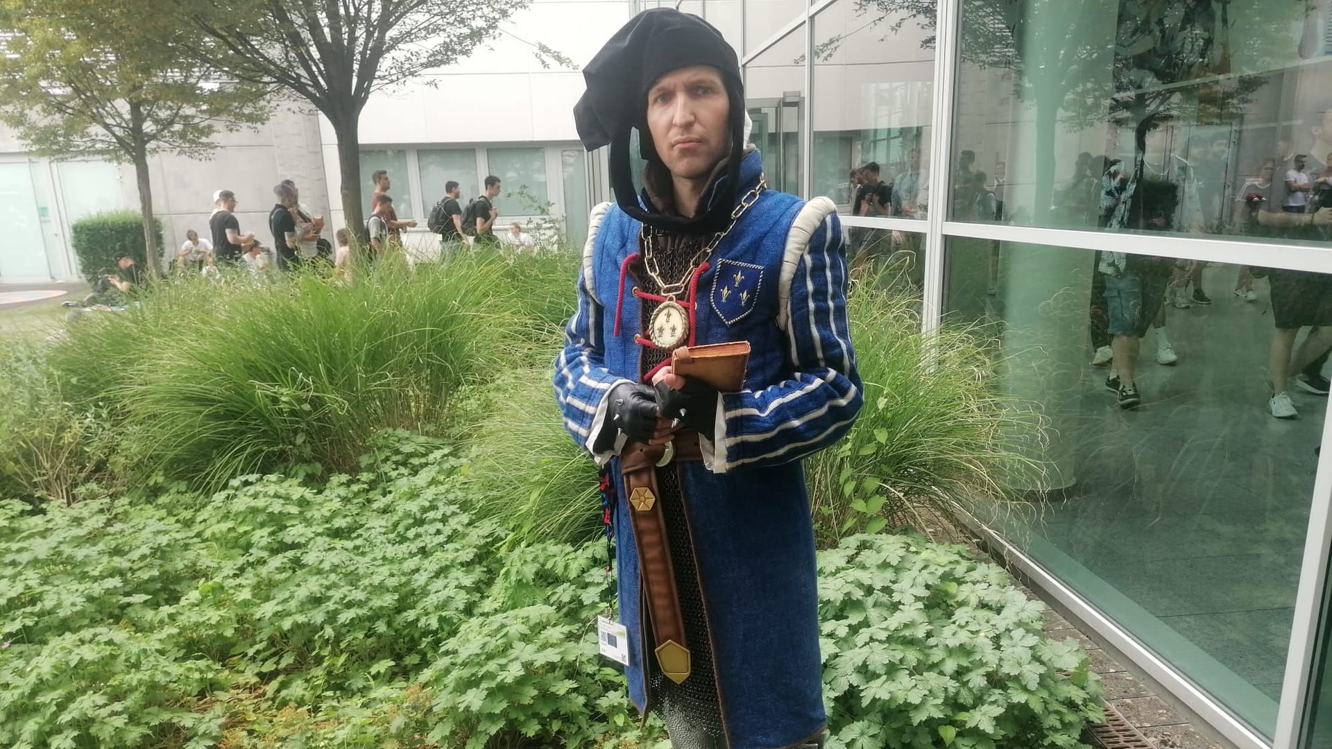 Cosplayer "FelitusDE" als "Vernon Roche".