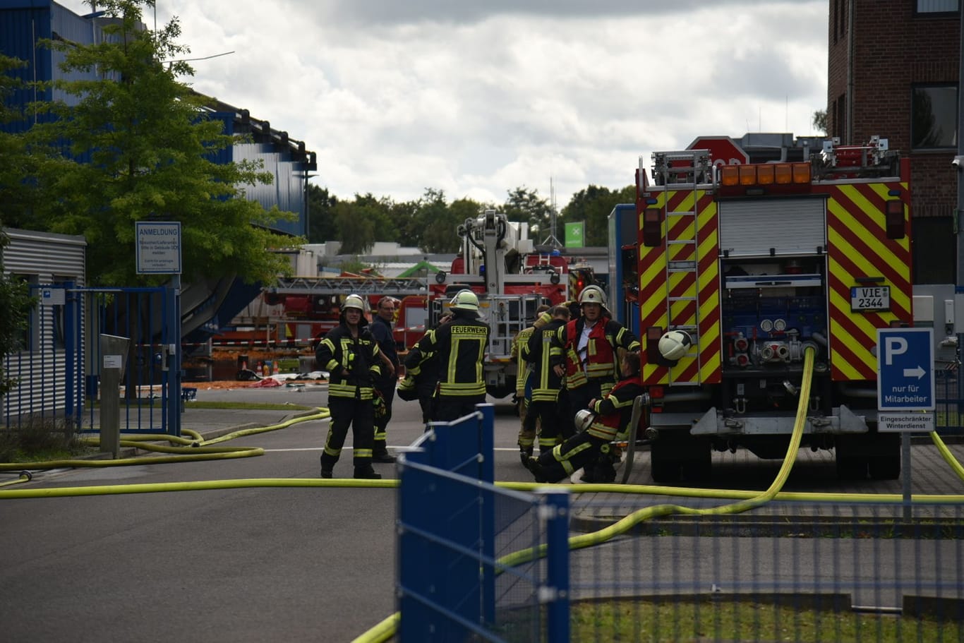 Explosion und Brand in Kempener Chemieunternehmen