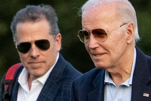 Hunter (l.) und Joe Biden: Der Sohn des Präsidenten könnte bis zu 17 Jahre hinter Gitter kommen.