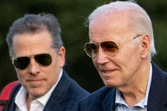 Hunter (l.) und Joe Biden: Der Sohn des Präsidenten könnte bis zu 17 Jahre hinter Gitter kommen.