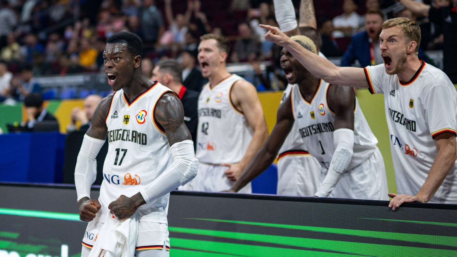 Deutschland jubelt: Die Basketballer stehen im WM-Halbfinale.