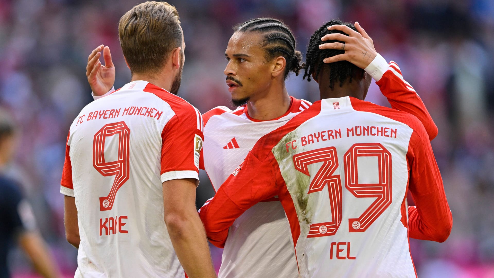 Der FC Bayern feiert ein Schützenfest und siegt mit 7:0 gegen den VfL Bochum. Einige Spieler aus der zweiten Reihe bekommen eine Chance – und nutzen sie. Die Rekordmeister in der Einzelkritik.