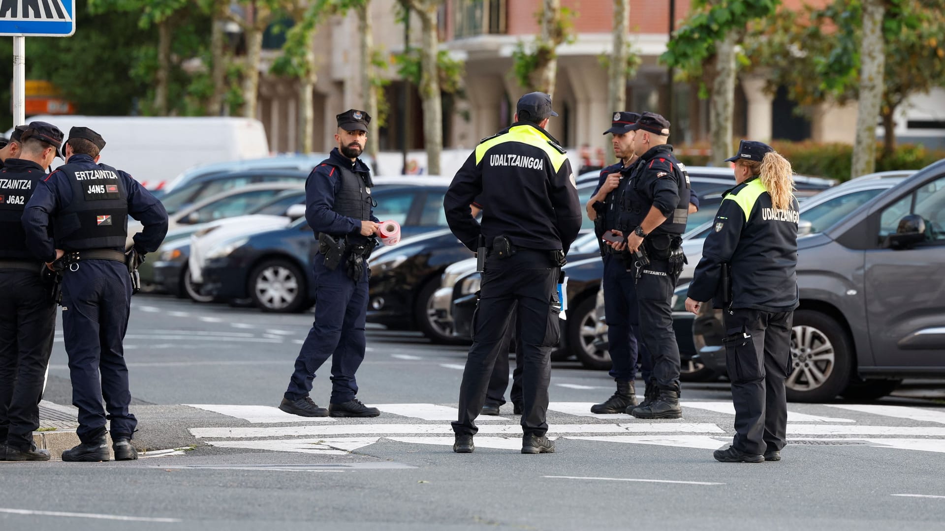 Polizei in Spanien (Symbolbild): Der Tatverdächtige konnte festgenommen werden.