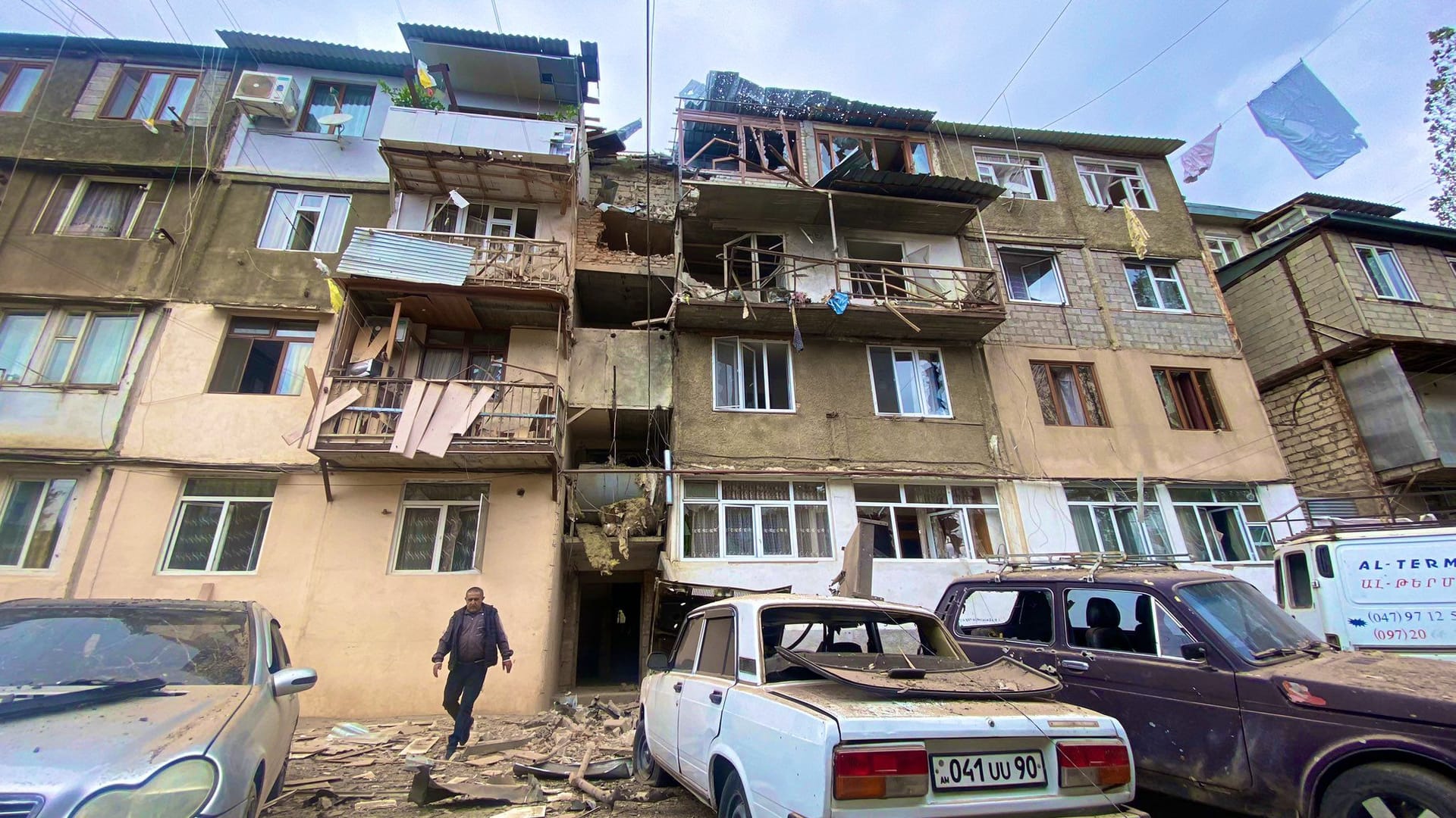 Zerstörte Gebäude in Stepanakert: Aserbaidschan hat die Region Bergkarabach angegriffen.