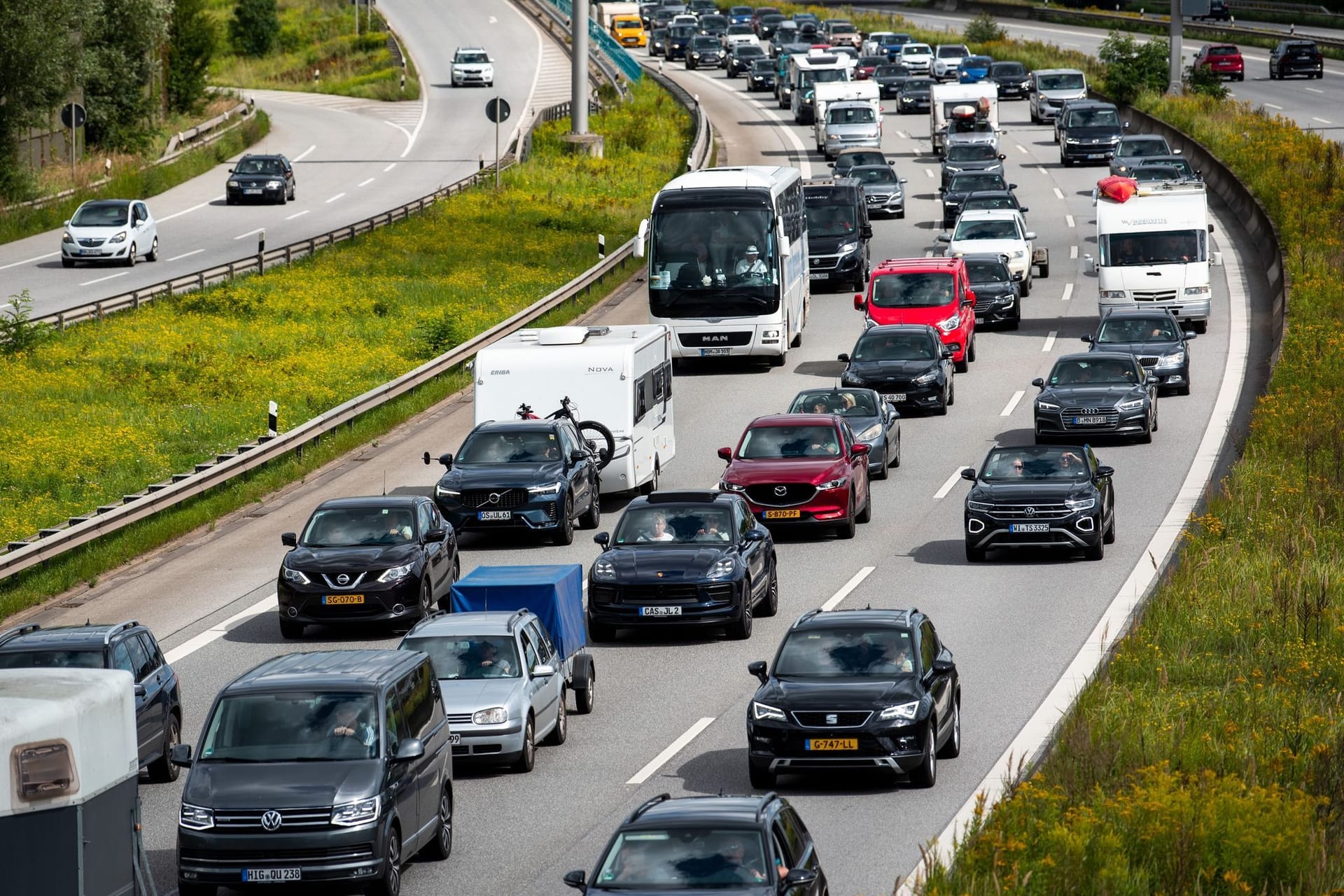 Stau auf der Autobahn: Kilometerlange Staus gehörten diesen Sommer zur Tagesordnung.