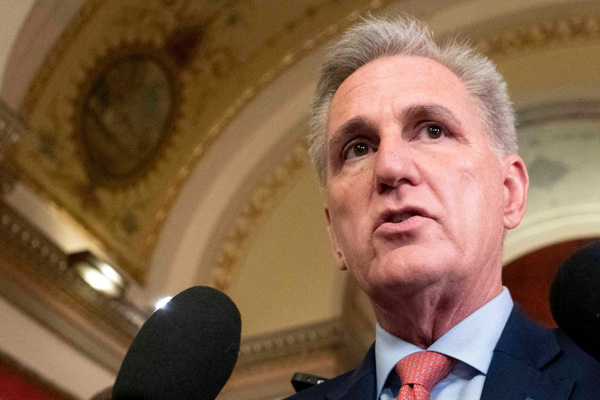 Kevin McCarthy: Die Demokraten kritisieren den US-Republikaner im Zuge des drohenden Shutdowns deutlich.