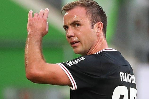 Unglückliche Partie: Mario Götze muss in Wolfsburg mit Gelb-Rot vom Platz.