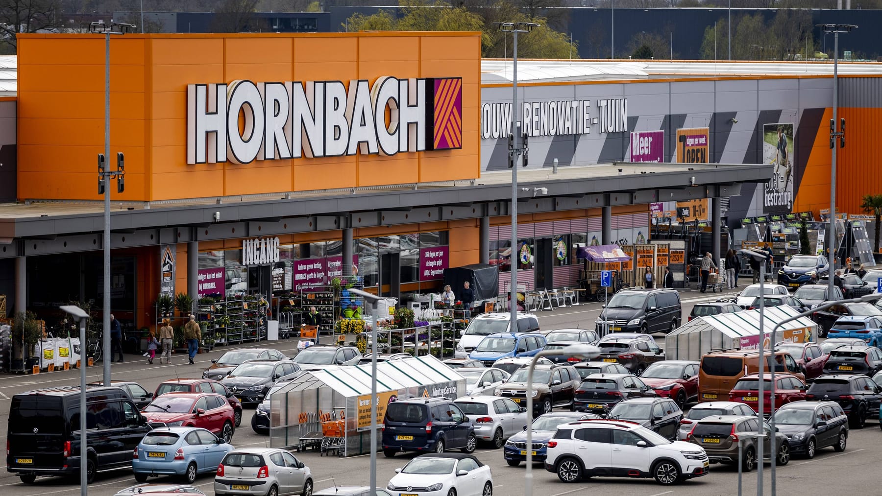 Hornbach prevede un forte calo dei profitti