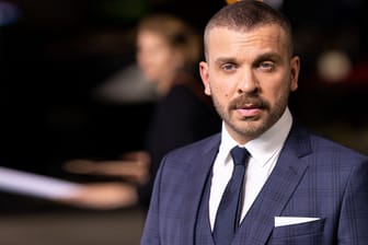 Edin Hasanović: Aktuell spielt er einen Scheidungsanwalt in der Komödie "Trauzeugen".