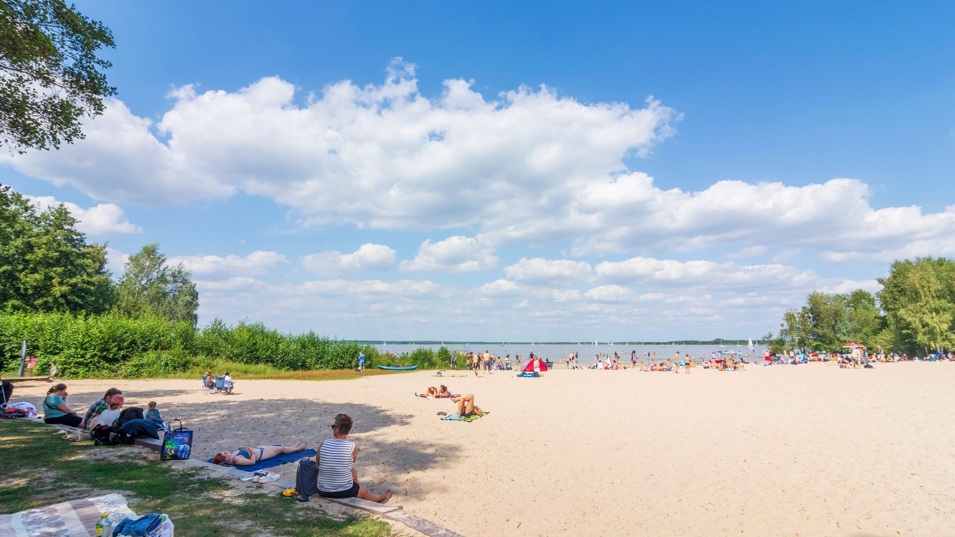 Badeinsel Steinhuder Meer: Das Steinhuder Meer ist der größte See in Niedersachsen.