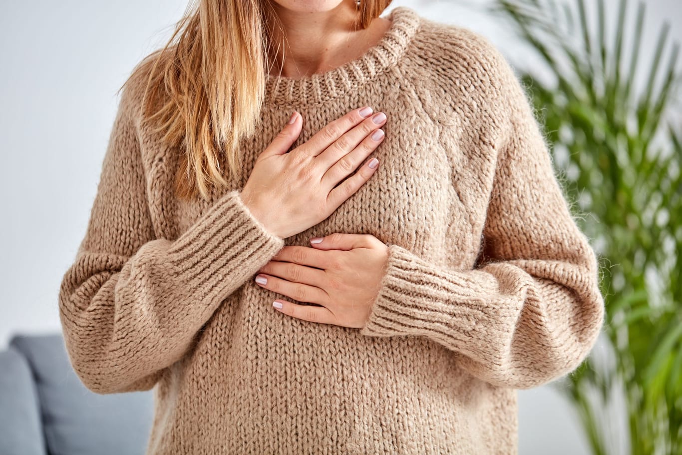 Frauen leider hΓ€ufiger als MΓ€nner an einer Verengung der MikrogefΓ€Γe des Herzens. Frauen leider hΓ€ufiger als MΓ€nner an einer Verengung der MikrogefΓ€Γe des Herzens.