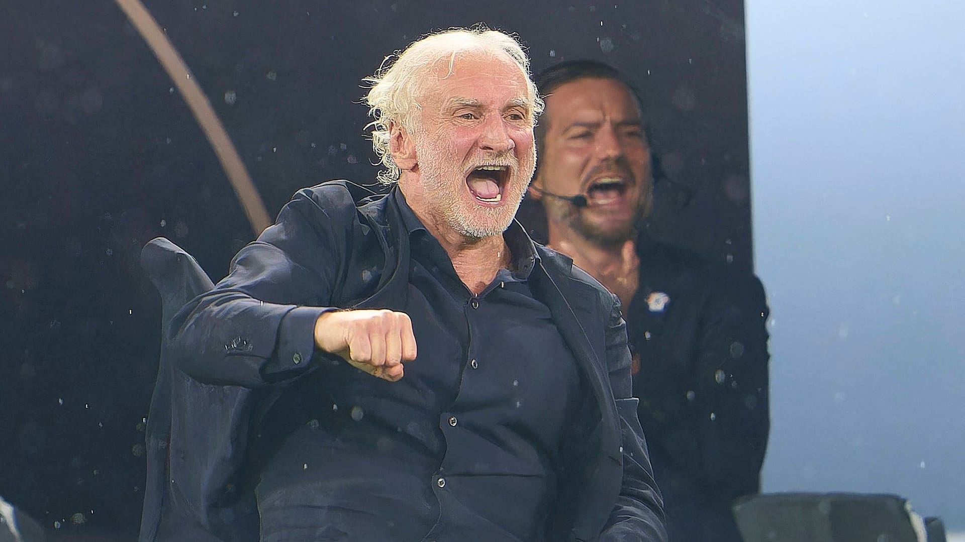 Rudi Völler: Der Interimsteamchef hat mit nur einem Spiel die Stimmung rund um die Nationalelf verändert. Rudi Völler: Der Interimsteamchef hat mit nur einem Spiel die Stimmung rund um die Nationalelf verändert.