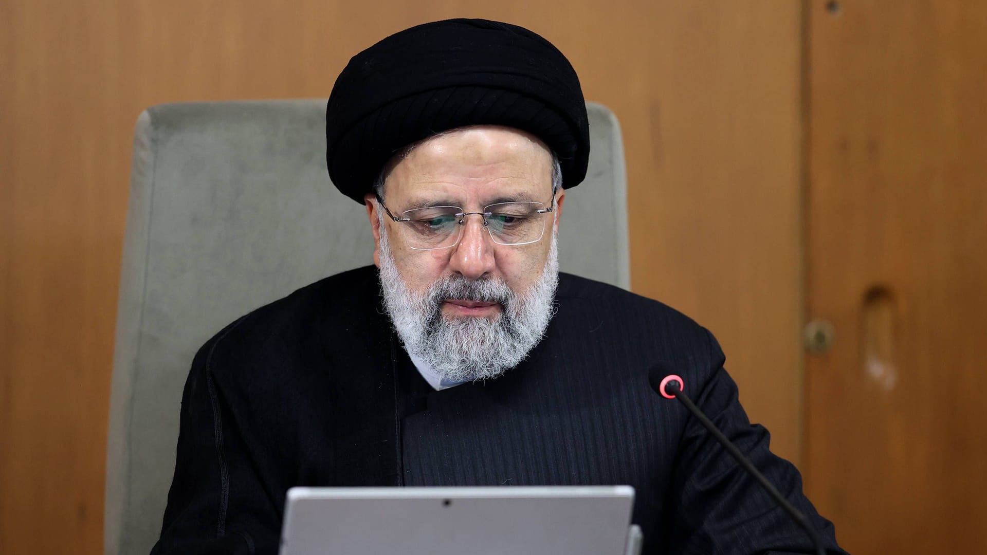Irans Präsident Ephrami Raisi (Archivbild): Das freigewordene Vermögen darf nur für humanitäre Zwecke verwendet werden. Irans Präsident Ephrami Raisi (Archivbild): Das freigewordene Vermögen darf nur für humanitäre Zwecke verwendet werden.
