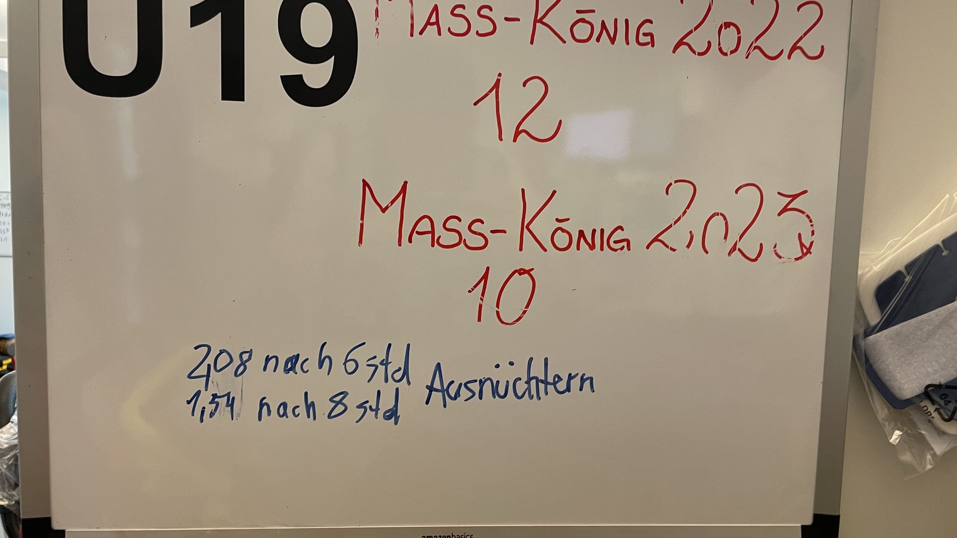 Eine Statistik, die wohl abschrecken soll, besonders alkoholisierte Patienten haben die Chance, "Maß-König" zu werden.